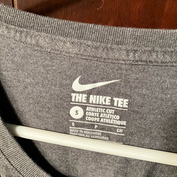 Men’s vintage Nike Tshirt - Picture 4 of 6